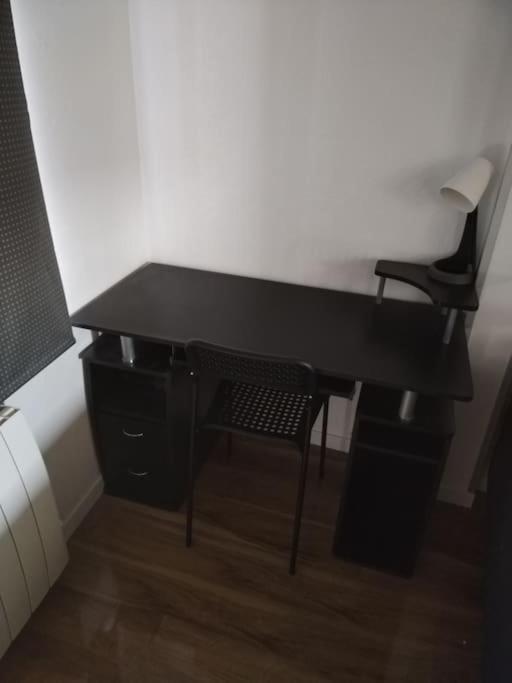 Charmant Appartement Cosy ซิลิสตาต์ ภายนอก รูปภาพ